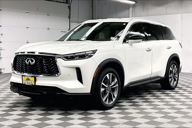 2024 INFINITI QX60 LUXE
