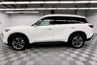 2024 INFINITI QX60 LUXE