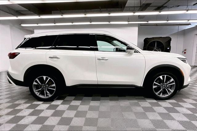 2024 INFINITI QX60 LUXE