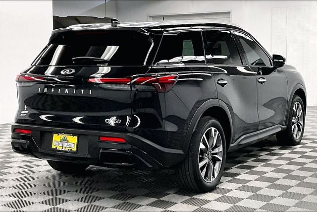 2024 INFINITI QX60 LUXE