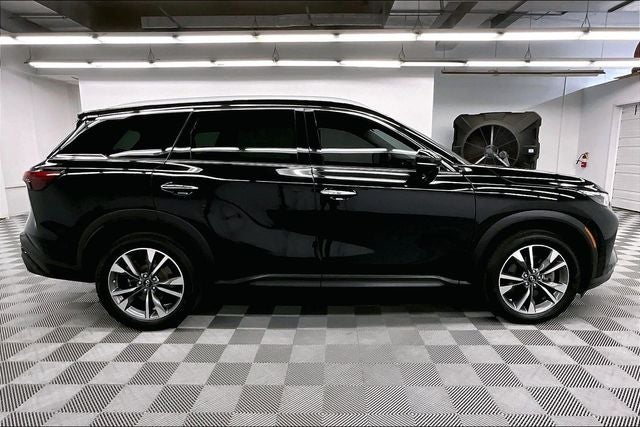 2024 INFINITI QX60 LUXE