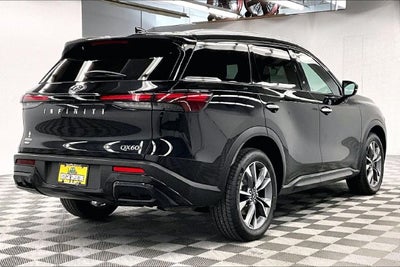 2024 INFINITI QX60 LUXE AWD-Pano Roof-Adaptive Cruise-Htd Leather