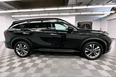 2024 INFINITI QX60 LUXE AWD-Pano Roof-Adaptive Cruise-Htd Leather