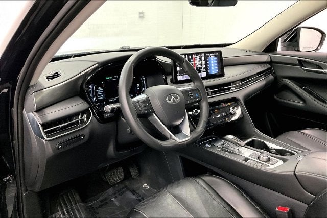 2024 INFINITI QX60 LUXE AWD-Pano Roof-Adaptive Cruise-Htd Leather