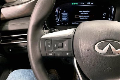 2024 INFINITI QX60 LUXE AWD-Pano Roof-Adaptive Cruise-Htd Leather