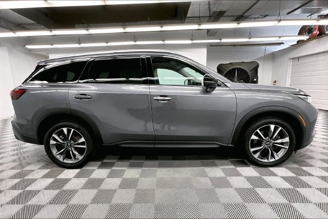 2024 INFINITI QX60 LUXE AWD-Pano Roof-Adaptive Cruise-Htd Leather