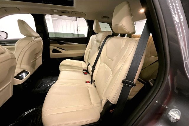 2024 INFINITI QX60 LUXE AWD-Pano Roof-Adaptive Cruise-Htd Leather
