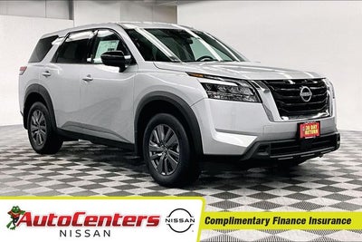 2025 Nissan Pathfinder S