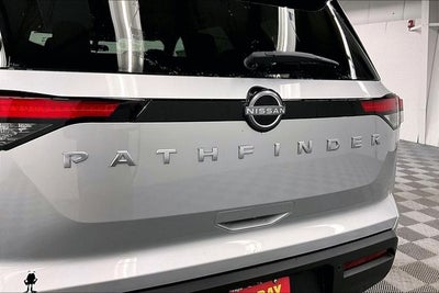 2025 Nissan Pathfinder S