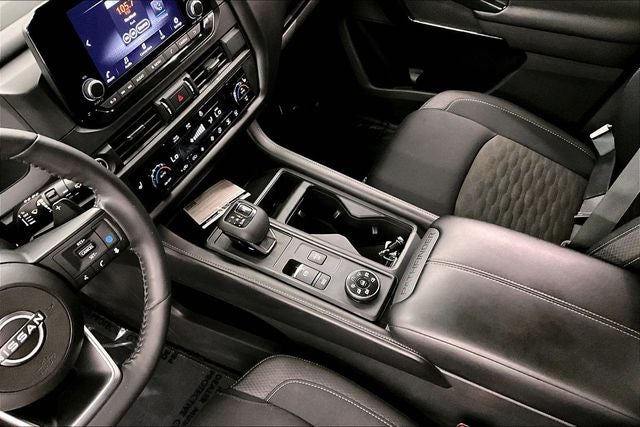 2024 Nissan Pathfinder S 4x4 - Heated Seats - Blind Spot Detection