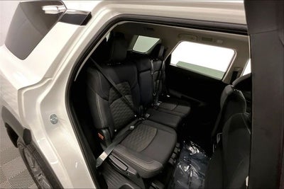 2024 Nissan Pathfinder S 4x4 - Heated Seats - Blind Spot Detection