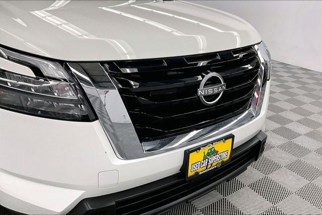 2024 Nissan Pathfinder S 4x4 - Heated Seats - Blind Spot Detection