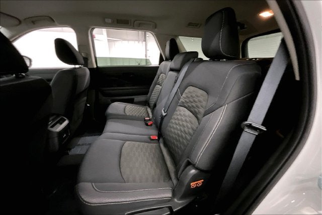 2024 Nissan Pathfinder S 4x4-Adaptive Cruise-Blind Spot Detection