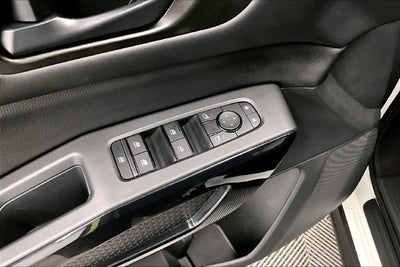 2024 Nissan Pathfinder S 4x4-Adaptive Cruise-Blind Spot Detection