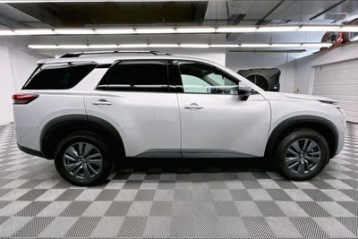 2025 Nissan Pathfinder SV Adaptive Cruise - Htd Seats - Remote Start