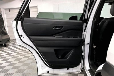 2025 Nissan Pathfinder Rock Creek 4x4-Adaptive Cruise-Htd Seats-Remote Start