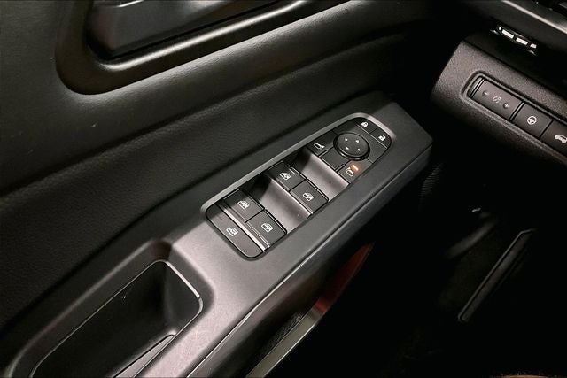 2025 Nissan Pathfinder Rock Creek 4x4-Adaptive Cruise-Htd Seats-Remote Start