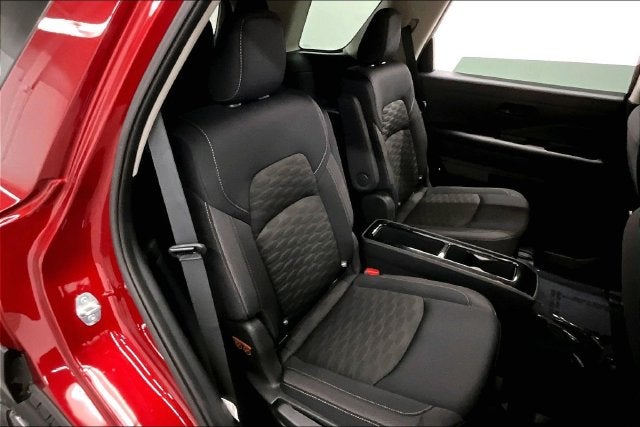2023 Nissan Pathfinder SV Premium Package-Panoramic Roof-4X4