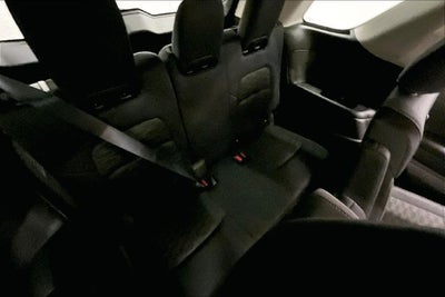 2023 Nissan Pathfinder SV Premium Package-Panoramic Roof-4X4