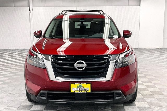 2023 Nissan Pathfinder SV Premium Package-Panoramic Roof-4X4
