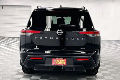 2026 Nissan Pathfinder SV