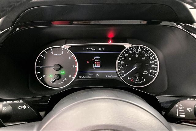 2024 Nissan Pathfinder SV