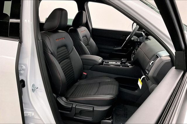2026 Nissan Pathfinder Rock Creek 4WD