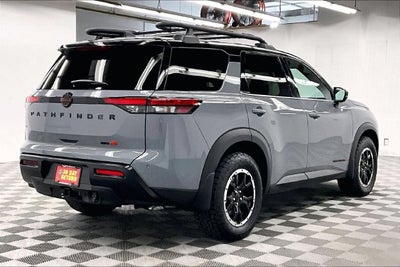 2026 Nissan Pathfinder Rock Creek 4WD