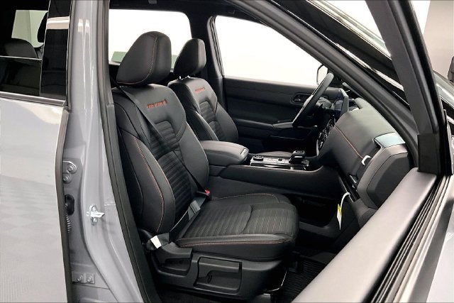2026 Nissan Pathfinder Rock Creek 4WD