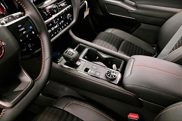 2026 Nissan Pathfinder Rock Creek 4WD