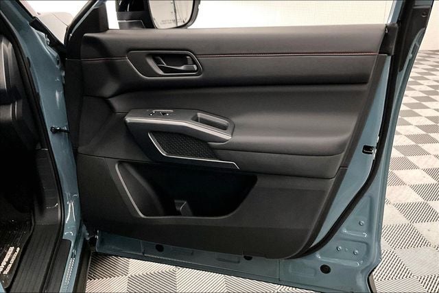 2026 Nissan Pathfinder Rock Creek 4WD - Premium Package