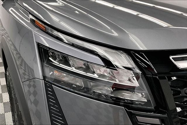 2026 Nissan Pathfinder Rock Creek 4WD - Premium Package