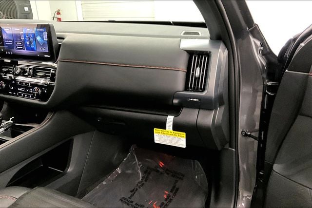 2026 Nissan Pathfinder Rock Creek 4WD - Premium Package