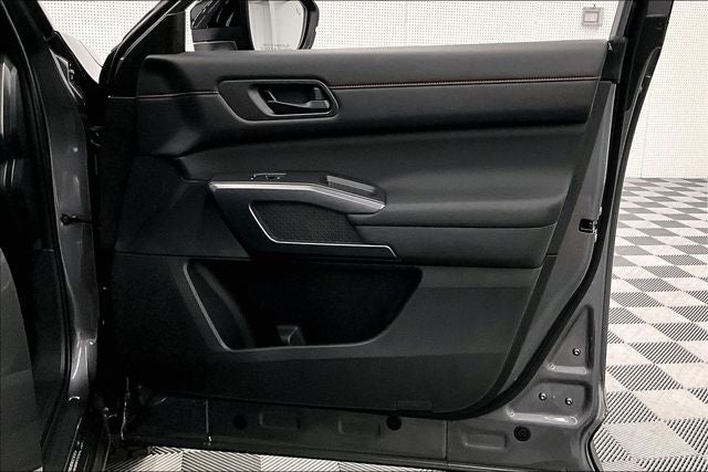 2026 Nissan Pathfinder Rock Creek 4WD - Premium Package
