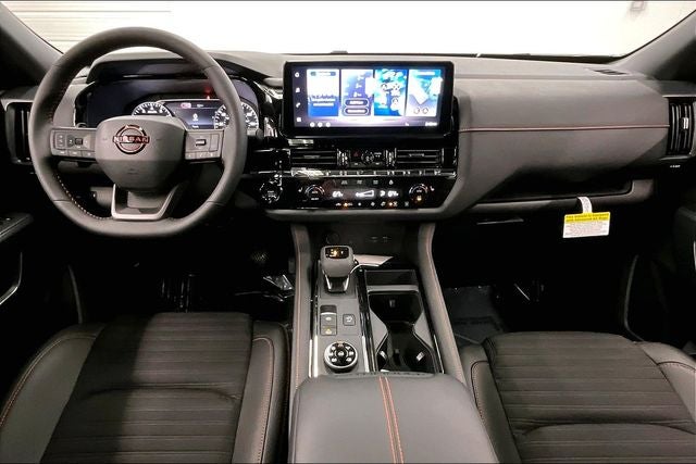 2026 Nissan Pathfinder Rock Creek 4WD - Captain Chairs Package