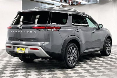 2023 Nissan Pathfinder SL 4x4 - Premium Pkg - Pano Roof - Adaptive Cruise