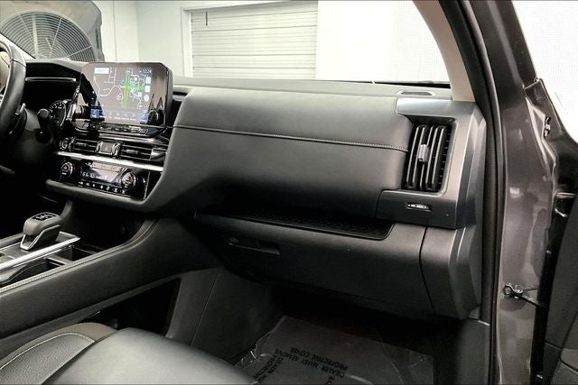 2023 Nissan Pathfinder SL 4x4 - Premium Pkg - Pano Roof - Adaptive Cruise