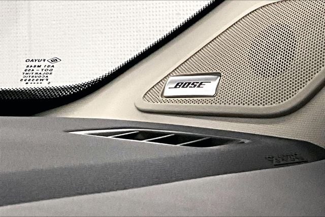 2023 Nissan Pathfinder SL 4x4 - Premium Pkg - Pano Roof - Adaptive Cruise