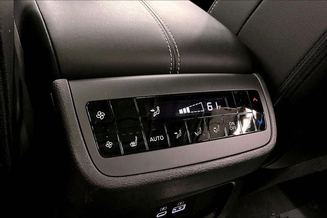 2023 Nissan Pathfinder SL 4x4 - Premium Pkg - Pano Roof - Adaptive Cruise
