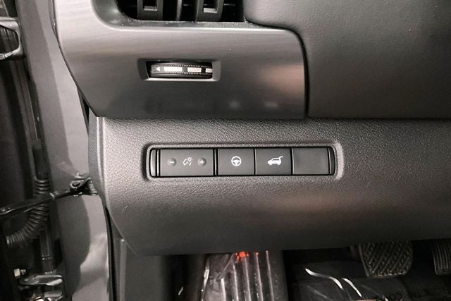 2023 Nissan Pathfinder SL 4x4 - Premium Pkg - Pano Roof - Adaptive Cruise