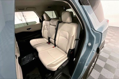 2026 Nissan Pathfinder SL 4WD