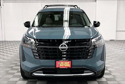2026 Nissan Pathfinder SL 4WD