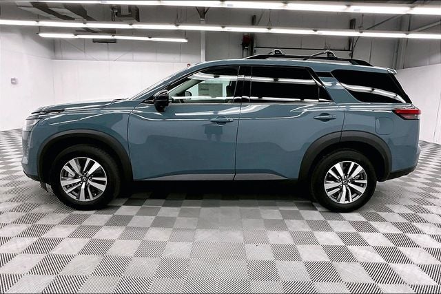 2026 Nissan Pathfinder SL 4WD