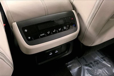 2026 Nissan Pathfinder SL 4WD