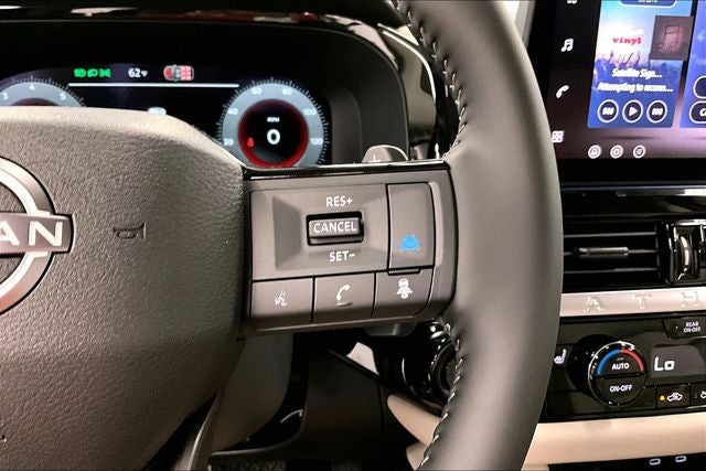 2026 Nissan Pathfinder SL 4WD