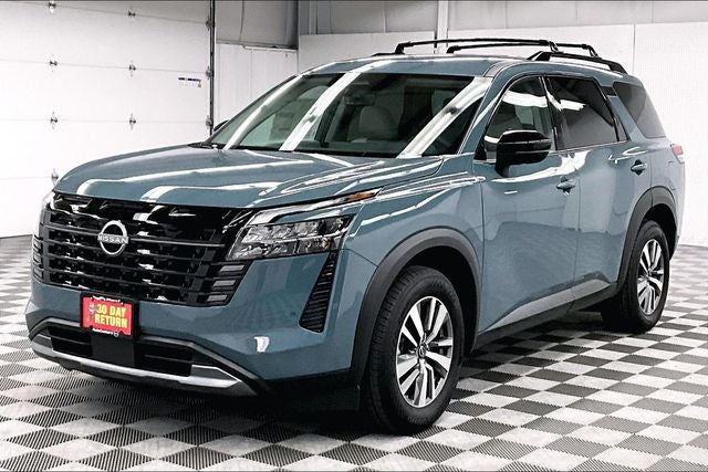 2026 Nissan Pathfinder SL 4WD