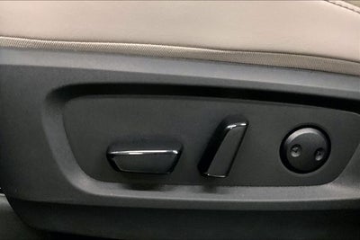 2026 Nissan Pathfinder SL 4WD
