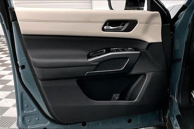 2026 Nissan Pathfinder SL 4WD