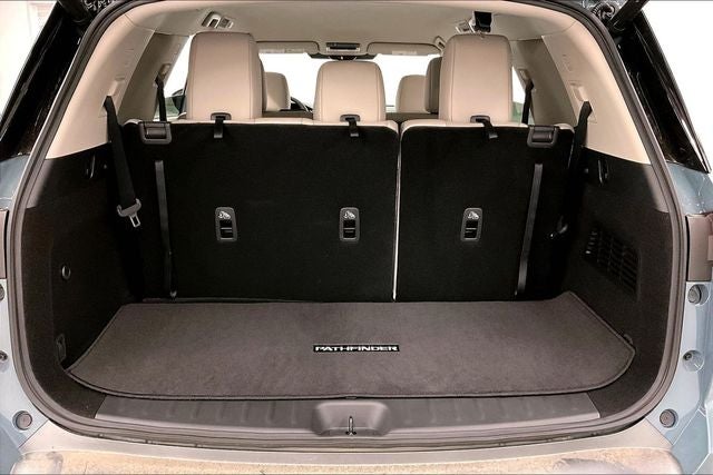 2026 Nissan Pathfinder SL 4WD