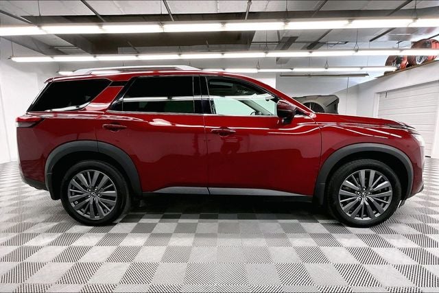 2024 Nissan Pathfinder SL 4x4-Pano Roof-Adaptive Cruise-Htd Leather